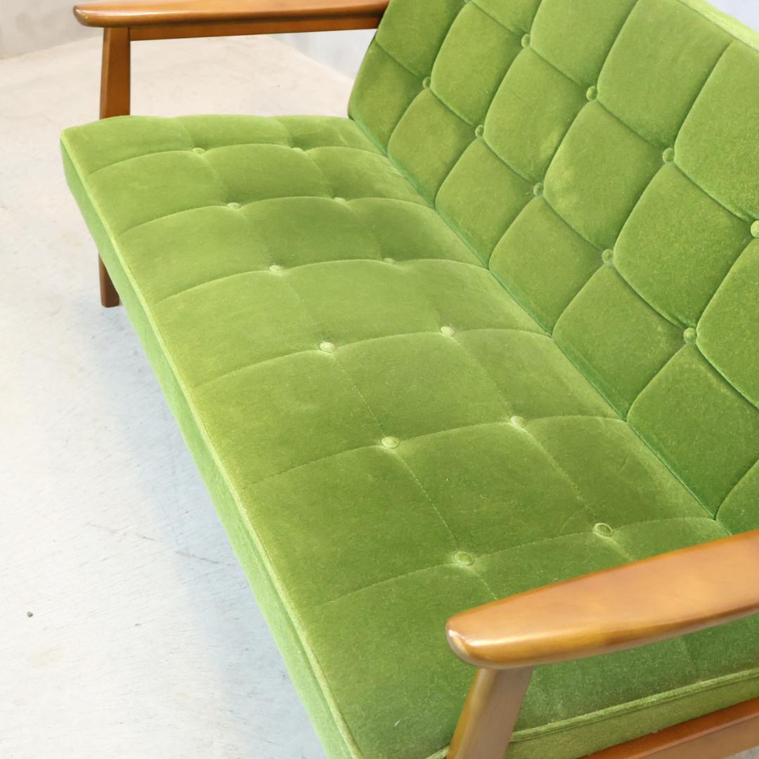 Karimoku カリモク60 モケットグリーン Kチェアー 2人掛けソファー