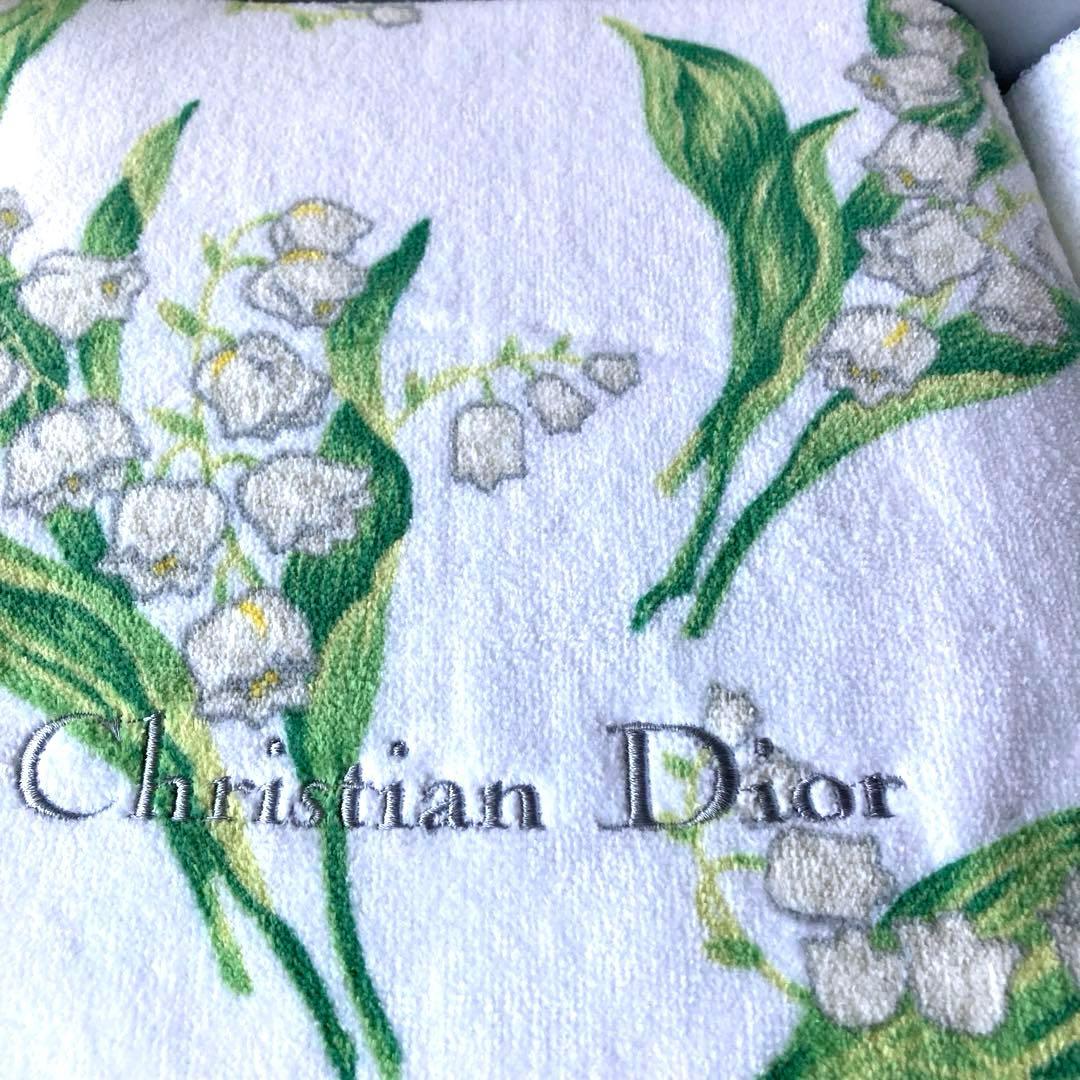 Christian Dior バスタオルフェイスタオル - メルカリ