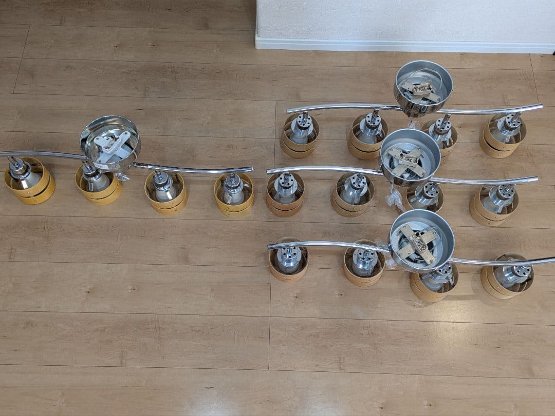 日昇 スポットシーリングライト4灯 BBS-049C 3個＋BBS-113 1個