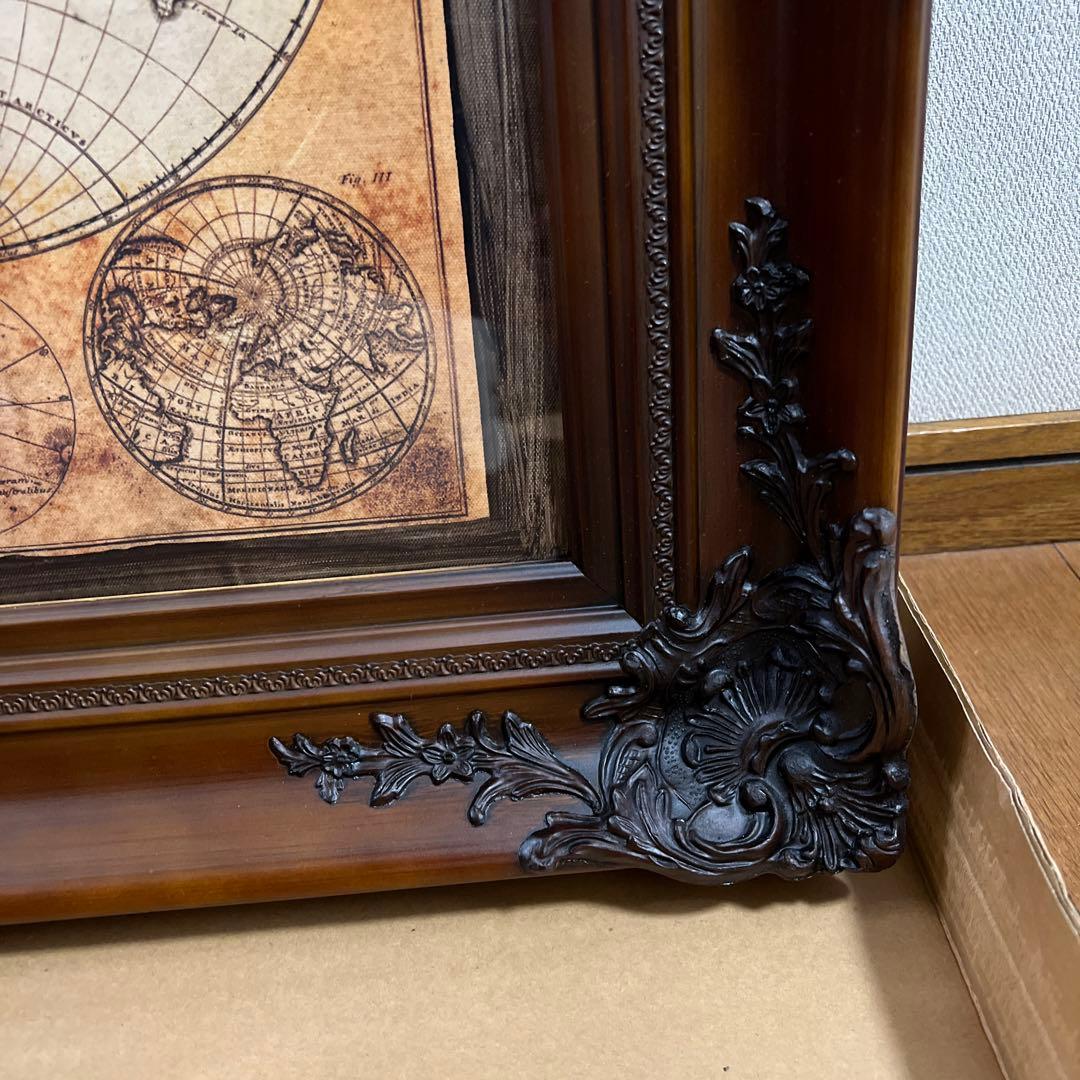 アンティークな木製 フレーム