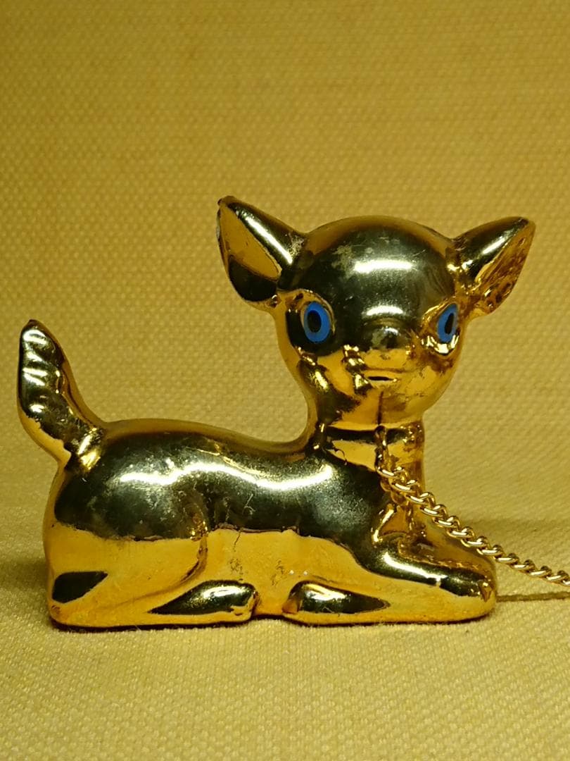 【美品】バンビ　シカ　鹿　陶器　置物　インテリア　工芸品　美術品　A2580