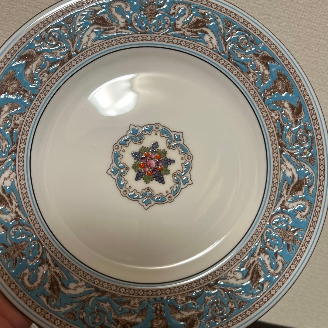 ウェッジウッド　フロレンティーン　ターコイズ　ディナープレート　22.5cm