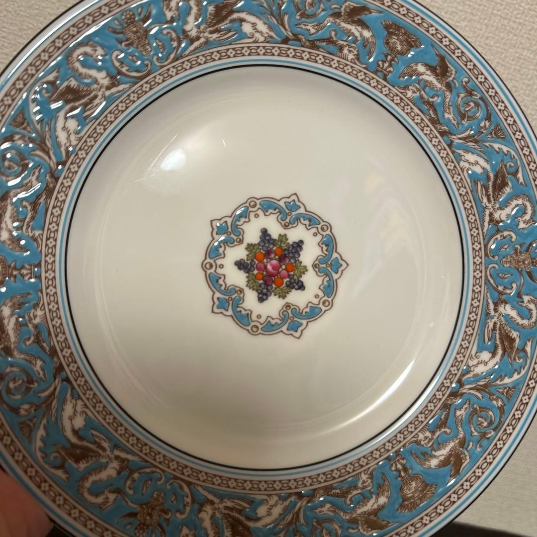 ウェッジウッド　フロレンティーン　ターコイズ　ディナープレート　22.5cm