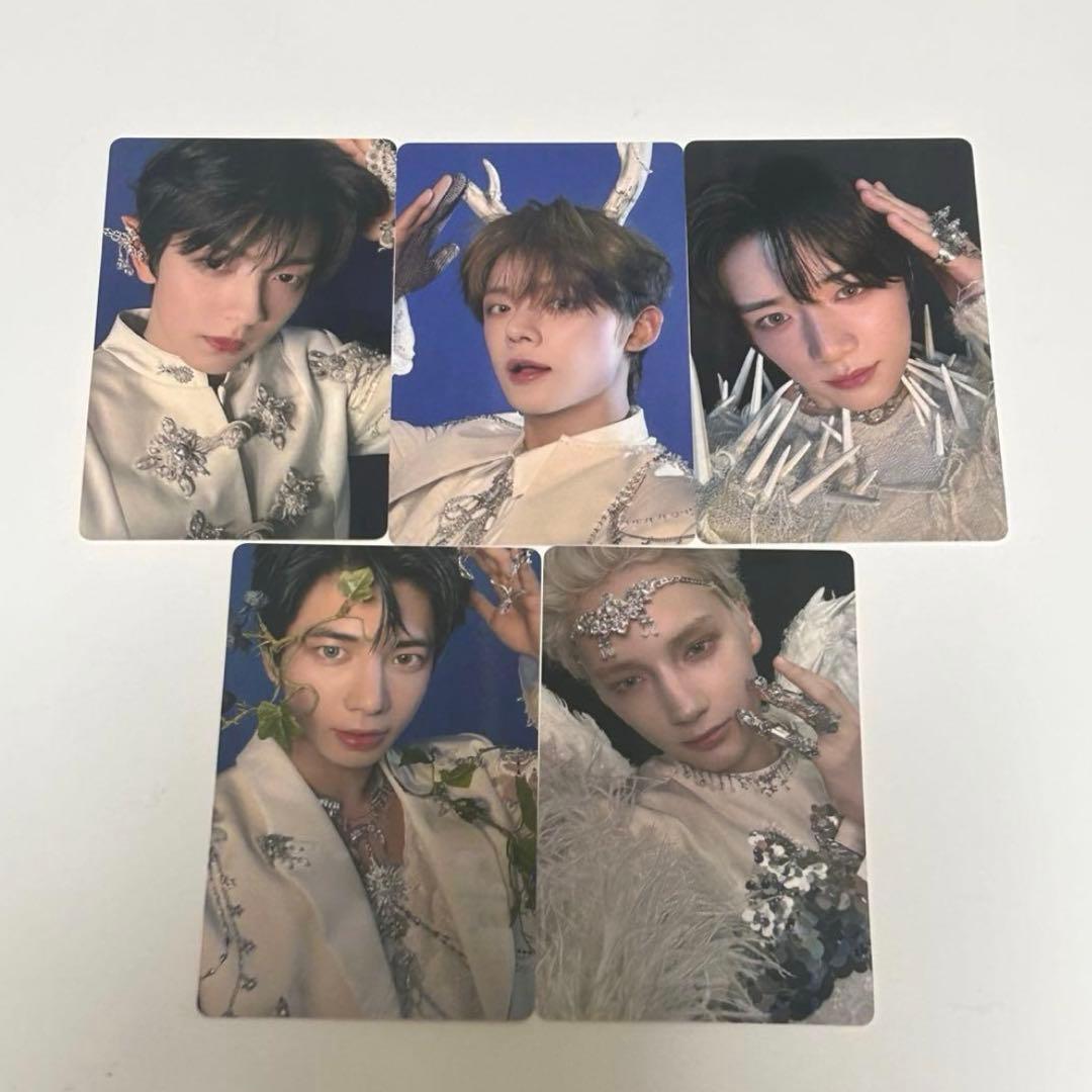 TXT Starkissed weverse特典 ユニバ特典 トレカセット - メルカリ