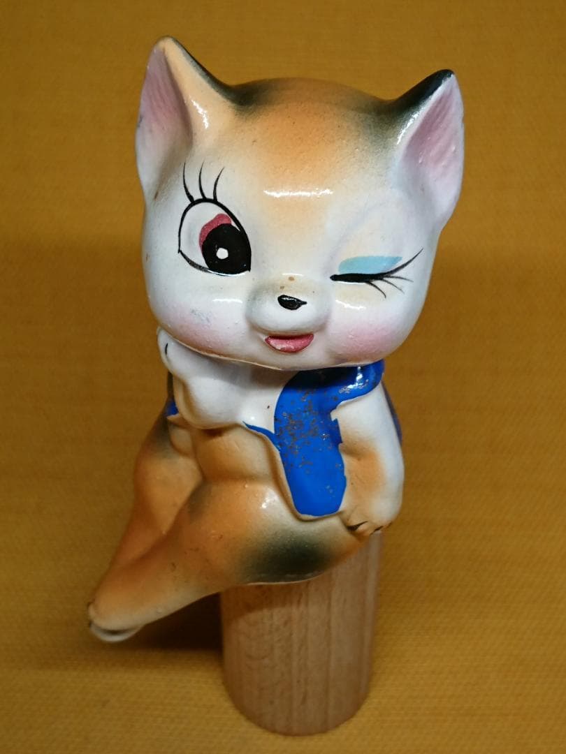 人形　ネコ　ブタ　陶器　オブジェ　置物　インテリア　工芸品　美術品　A1271