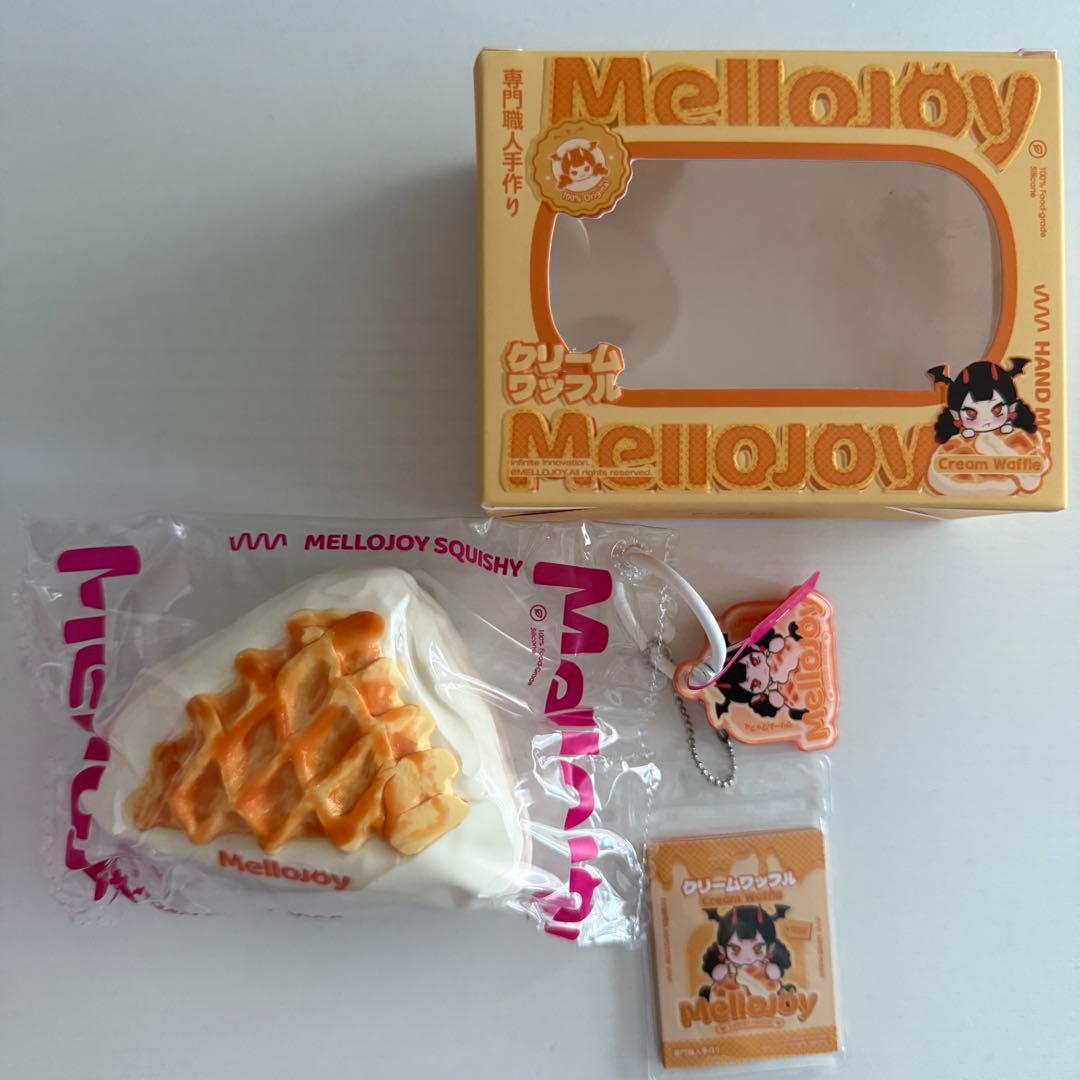 mellojoy クリームワッフル さんかく メロジョイ ワッフル - メルカリ