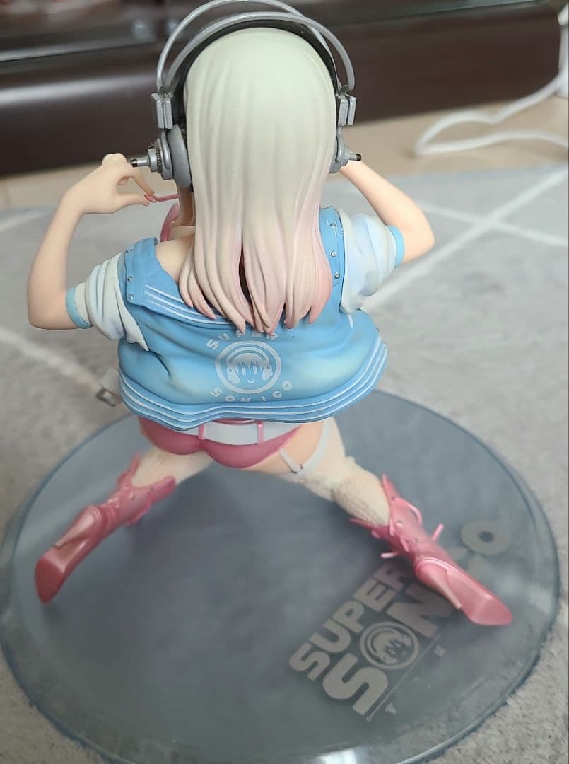 すーぱーそに子フィギュア