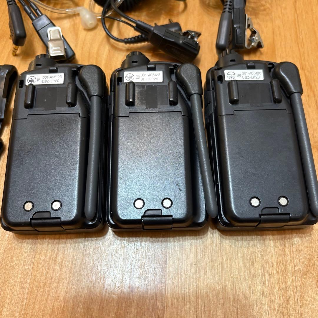 KENWOOD UBZ-LP20 トランシーバー イヤホン付き　3台　電池式