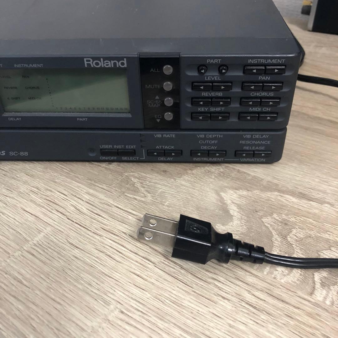 Roland SC-88 音源モジュール 名機DTM 定番 動作確認済み　レア