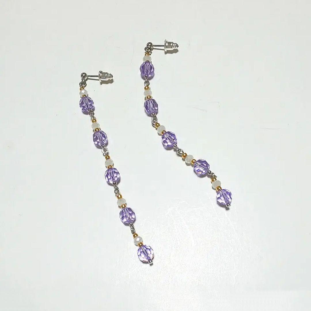 【556】スワロフスキービーズのピアス／イヤリング