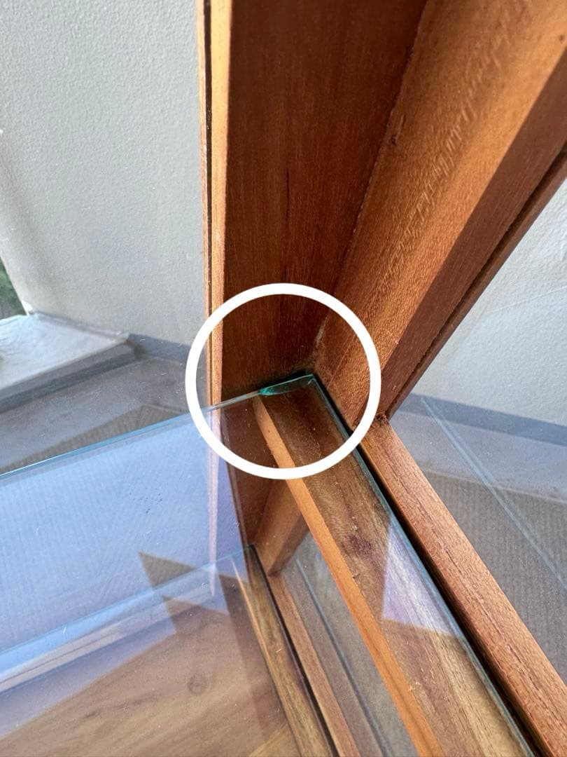 木製ガラスキャビネット　アンティーク　カフェ風