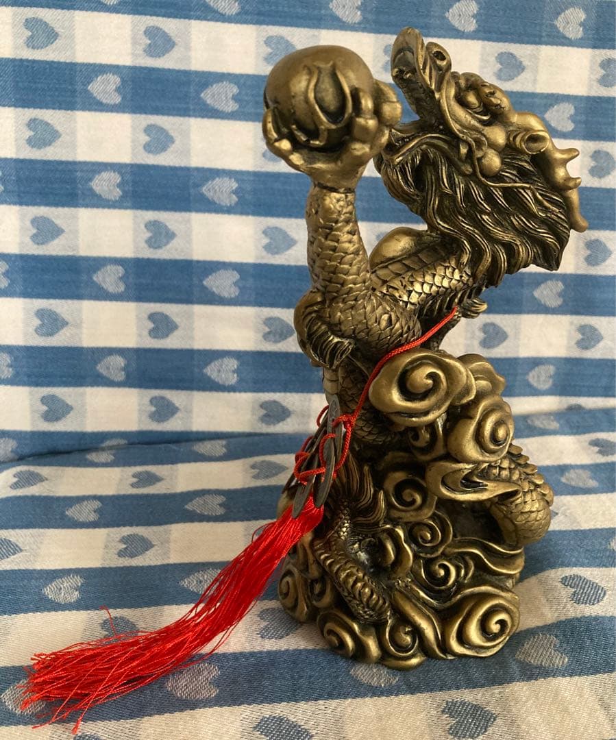 風水 開運 玉を捧げる龍 金属製 迫力ある重量感 財力強運を引き寄せる置物