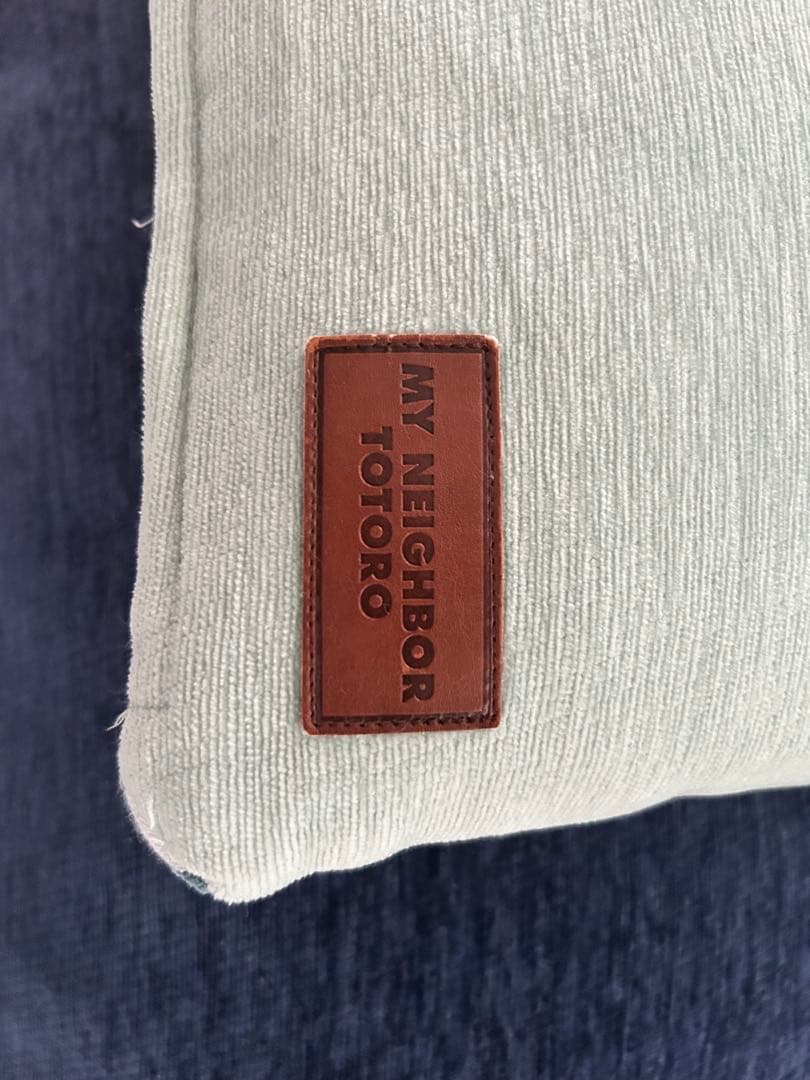 【ジブリ】「トトロ」と「魔女の宅急便」のクッションカバー