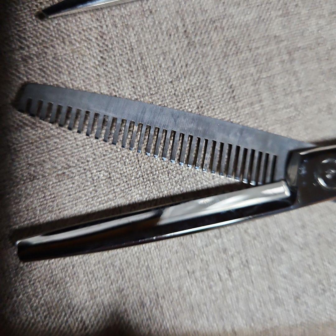 中古カットばさみ2本とケ-ス