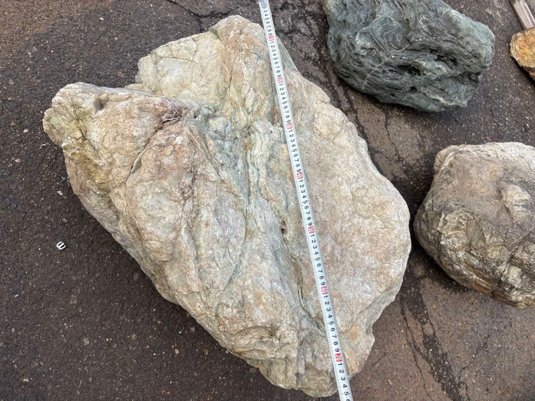 小滝川由来 天然石 庭石 90cm級 真贋不明