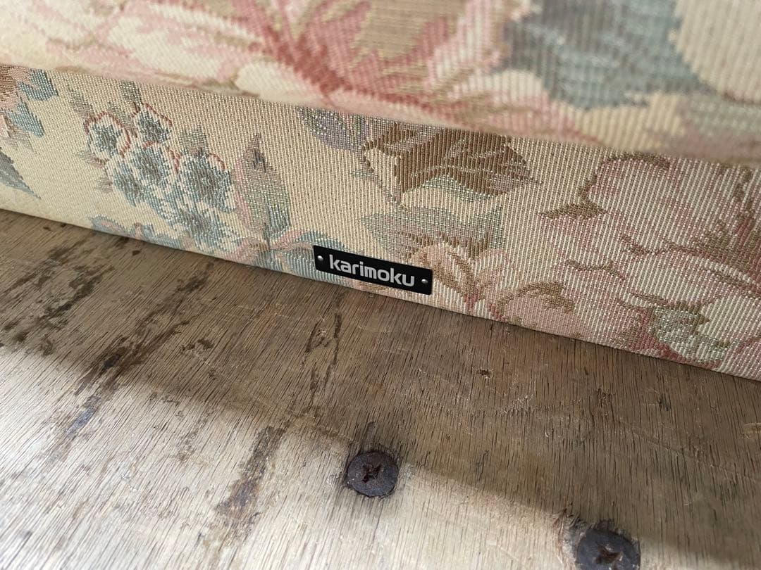 美品　カリモク　コロニアル　ソファベッド　花柄　3人掛け