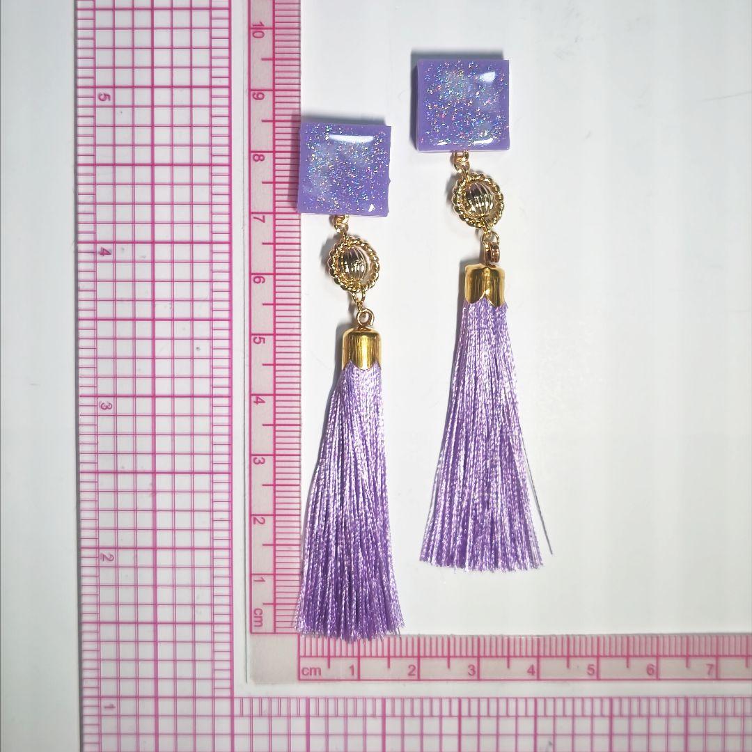 【1274】レジンモチーフとタッセルのピアス