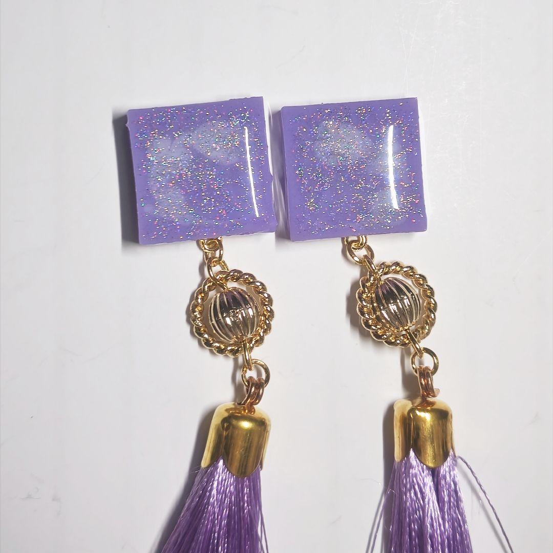 【1274】レジンモチーフとタッセルのピアス