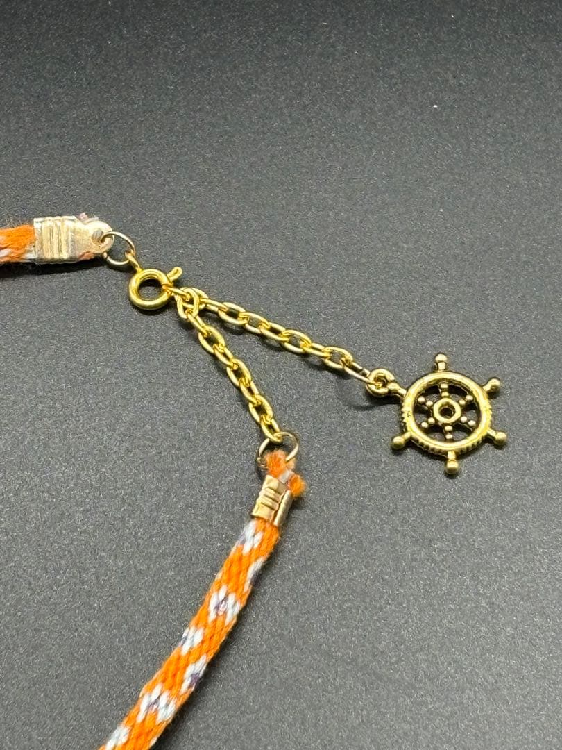 海をテーマにしたネックレスとイヤリングセット