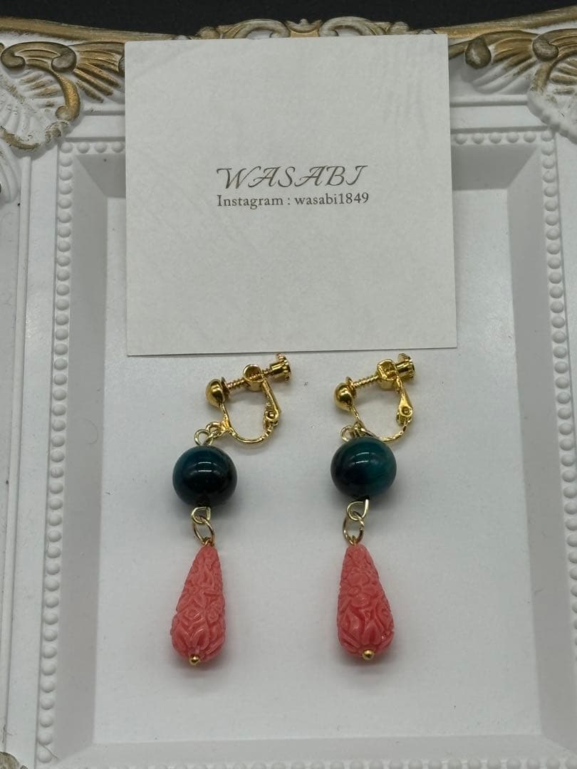 海をテーマにしたネックレスとイヤリングセット