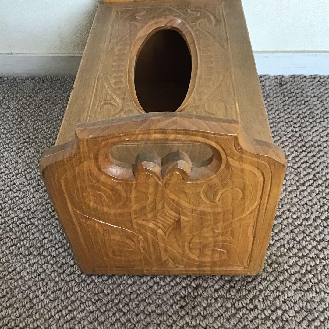 美品☆アイヌ工芸　木彫　アンティーク　アイヌ紋様 ティッシュボックス