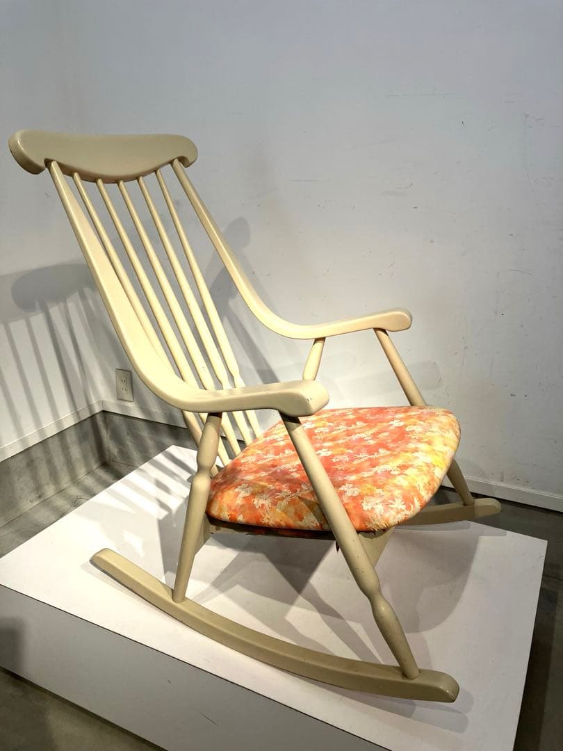 オールド、鳥取家具、ロッキングチェア、昭和レトロ、和モダン、キツツキ、日進木工、