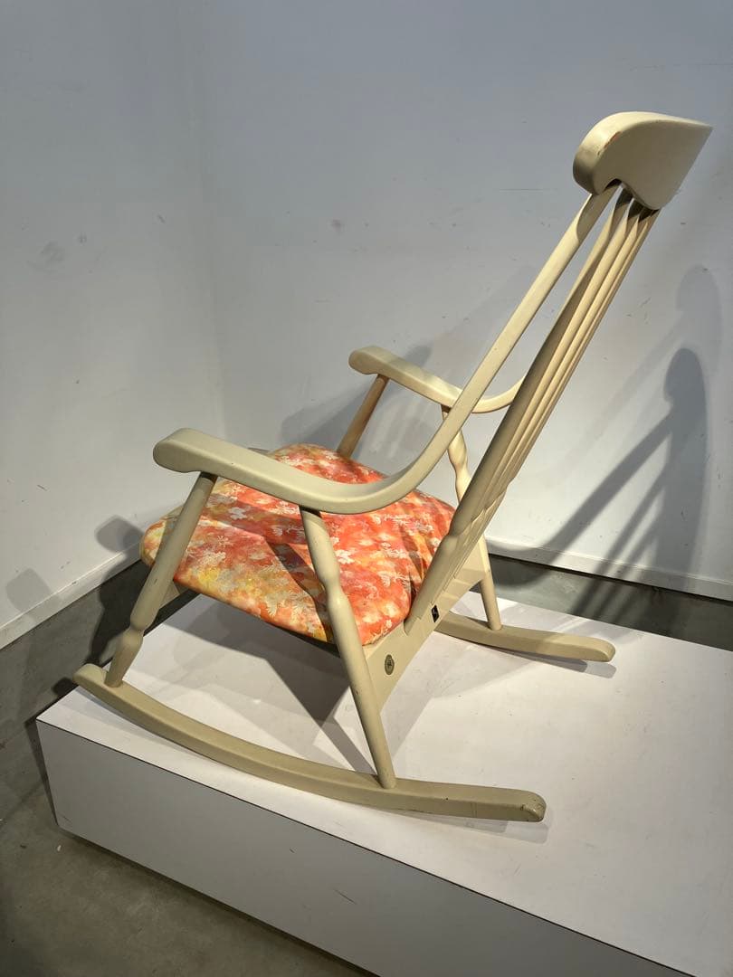 オールド、鳥取家具、ロッキングチェア、昭和レトロ、和モダン、キツツキ、日進木工、