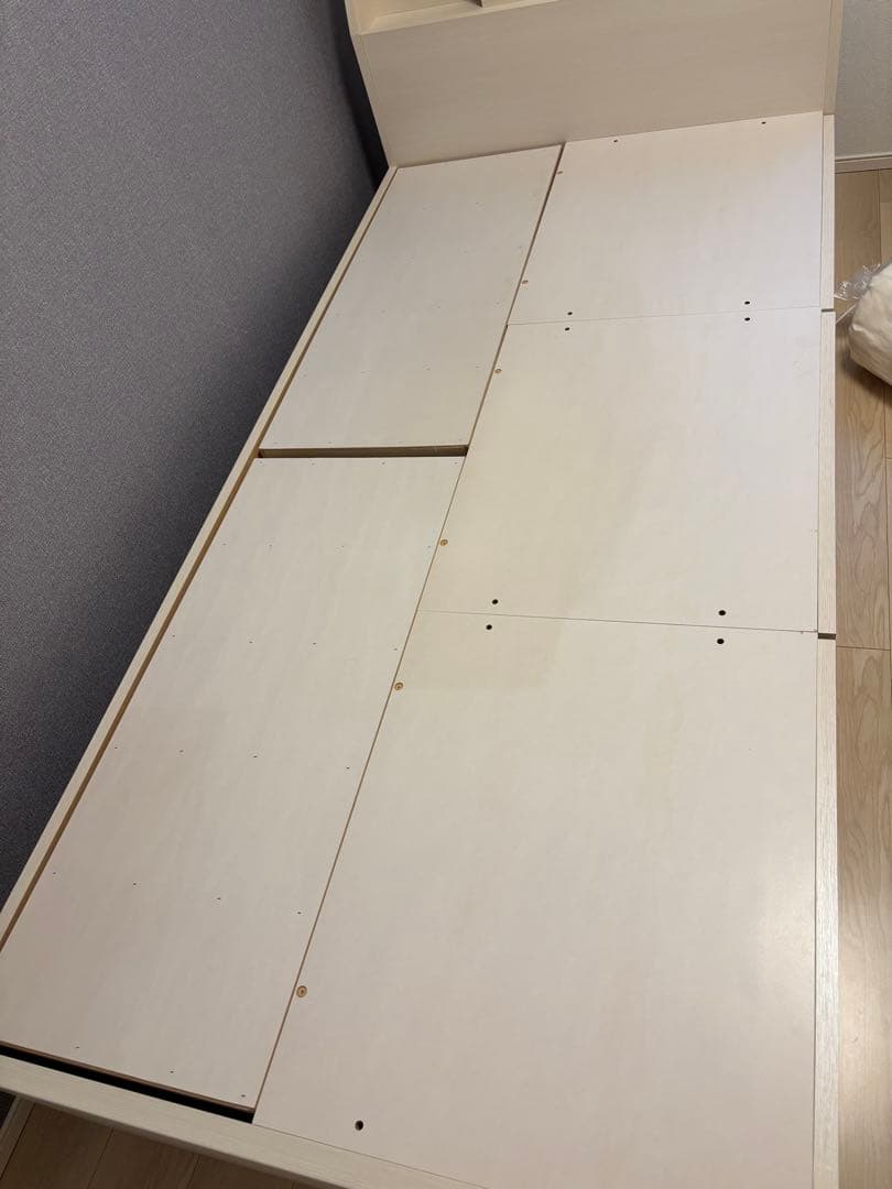 ニトリ・ベッドフレーム収納付き　シングル