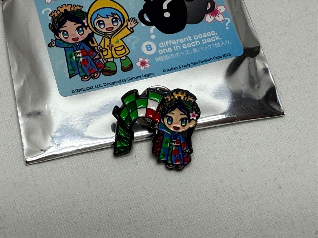 大阪関西万博 イタリア館 イタリアちゃん ピンバッジ - メルカリ