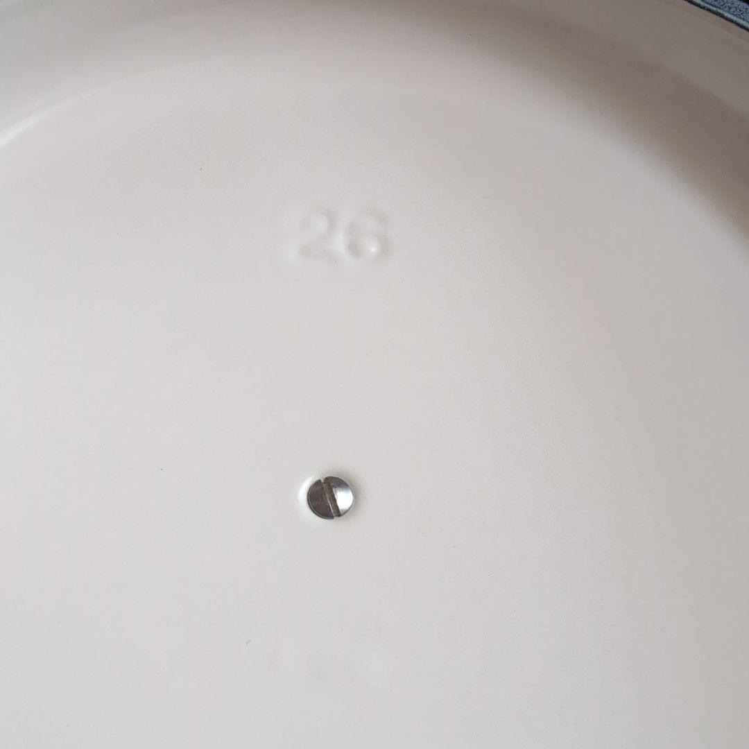 新品未使用　ル・クルーゼ26cm　キャセロール　両手鍋　アーティチョーク