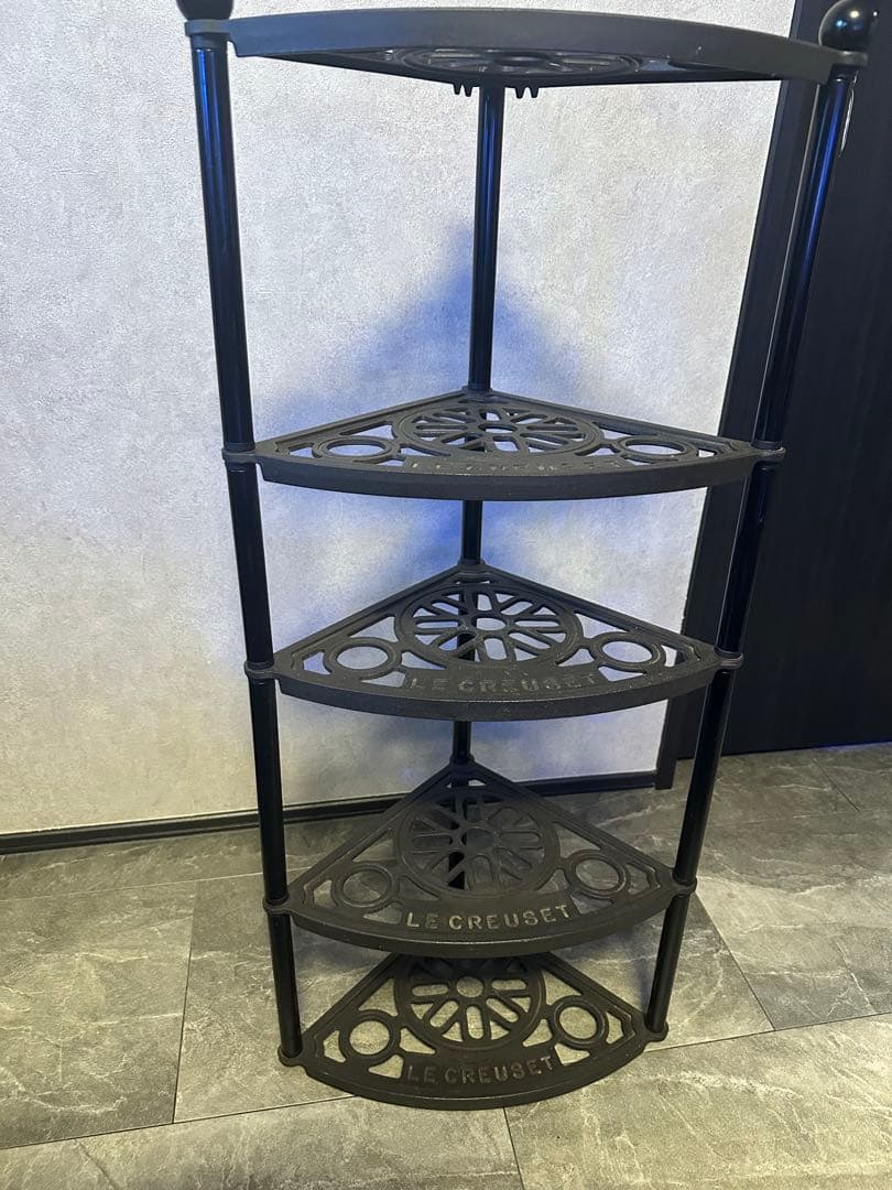 ルクルーゼ ブラック コーナーラック