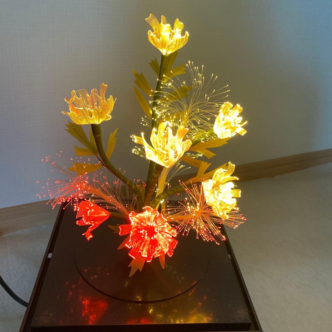 昭和レトロ】華麗で幻想的な光ファイバーフラワー - メルカリ