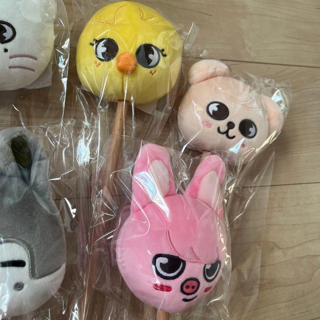 straykids skzoo 肩たたき棒 スキズ - メルカリ