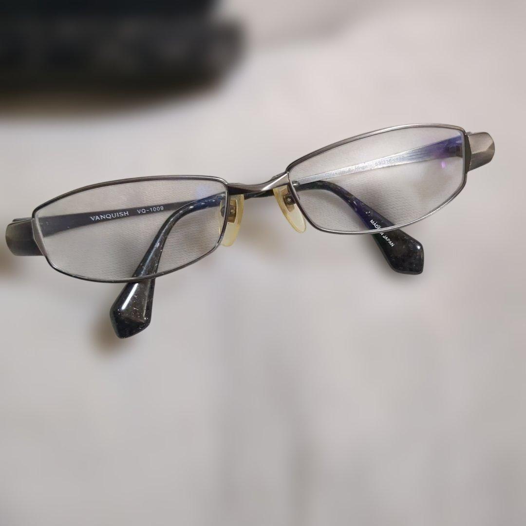 VANQUISH メガネ ケース付き度入り
