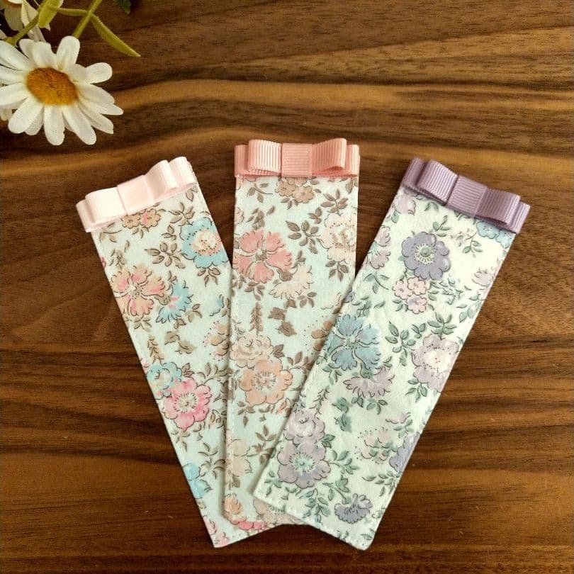 しおり　ブックマーカー❁アロナ　リバティプリント使用　ハンドメイド