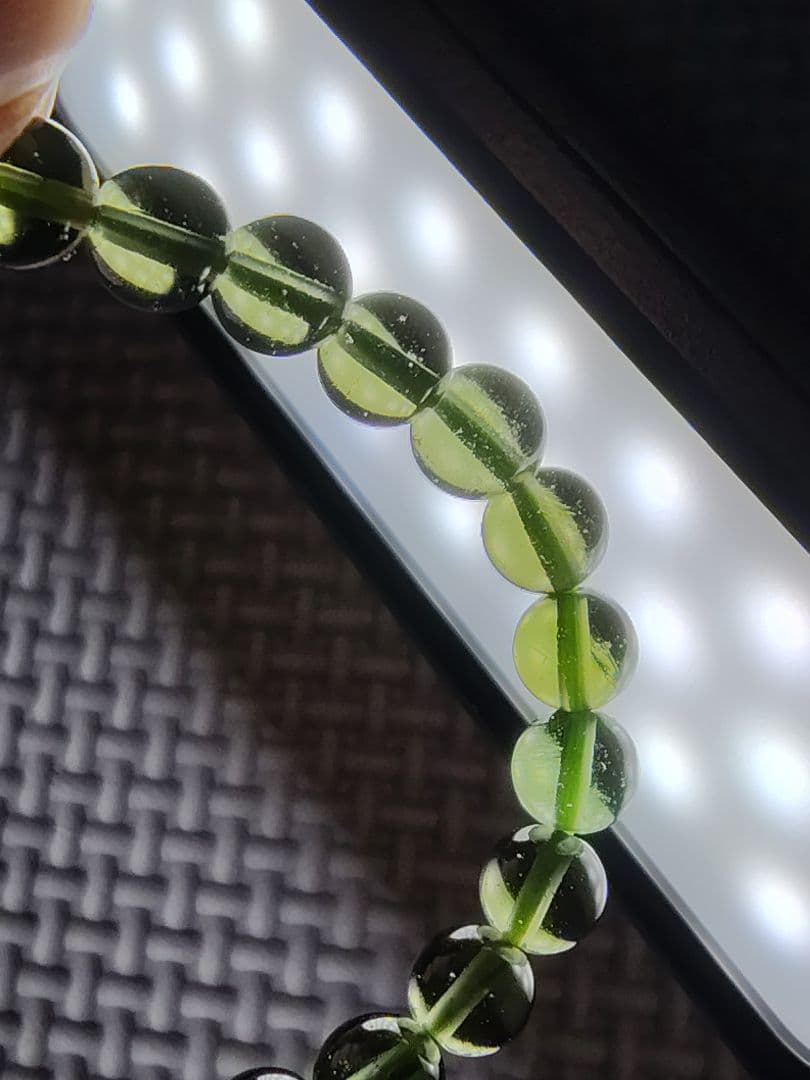 【一点のみ、鑑別書付】天然石モルダバイトブレスレット