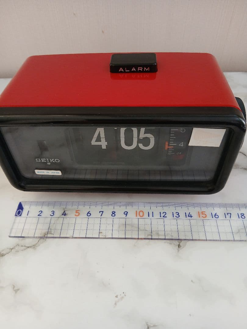 SEIKO パタパタ時計 DP692T 赤と黒 昭和レトロ 50/60Hz - メルカリ