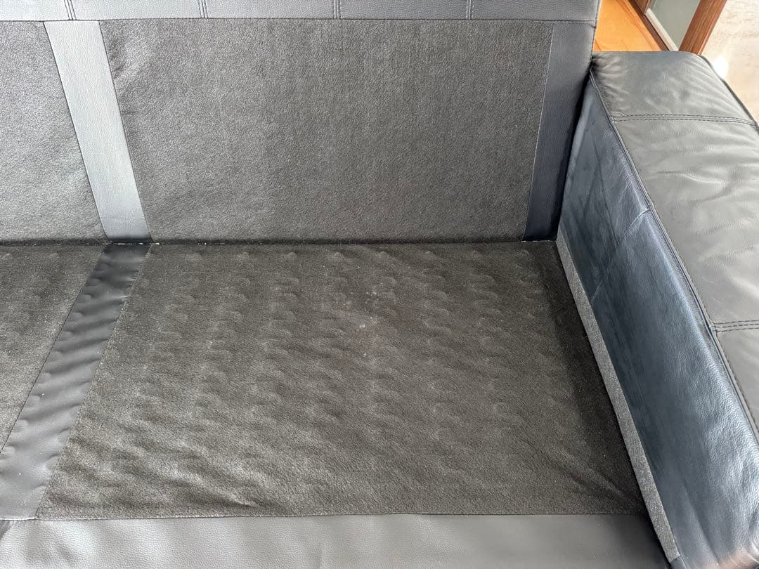 3人掛け合皮ソファー　IKEA