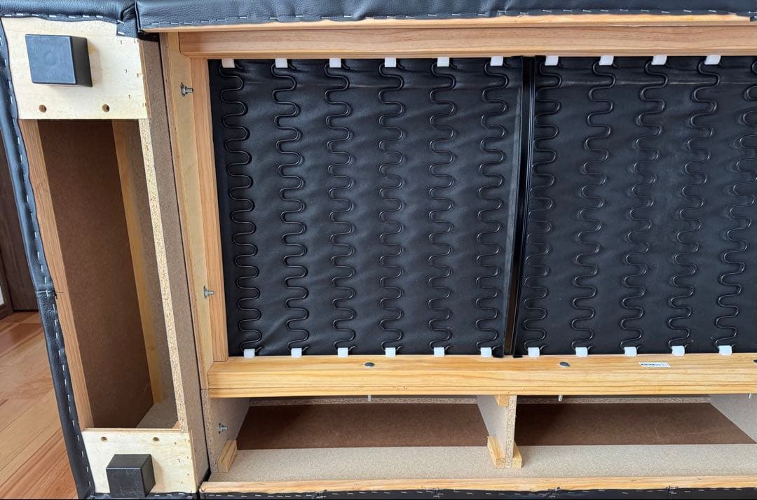 3人掛け合皮ソファー　IKEA