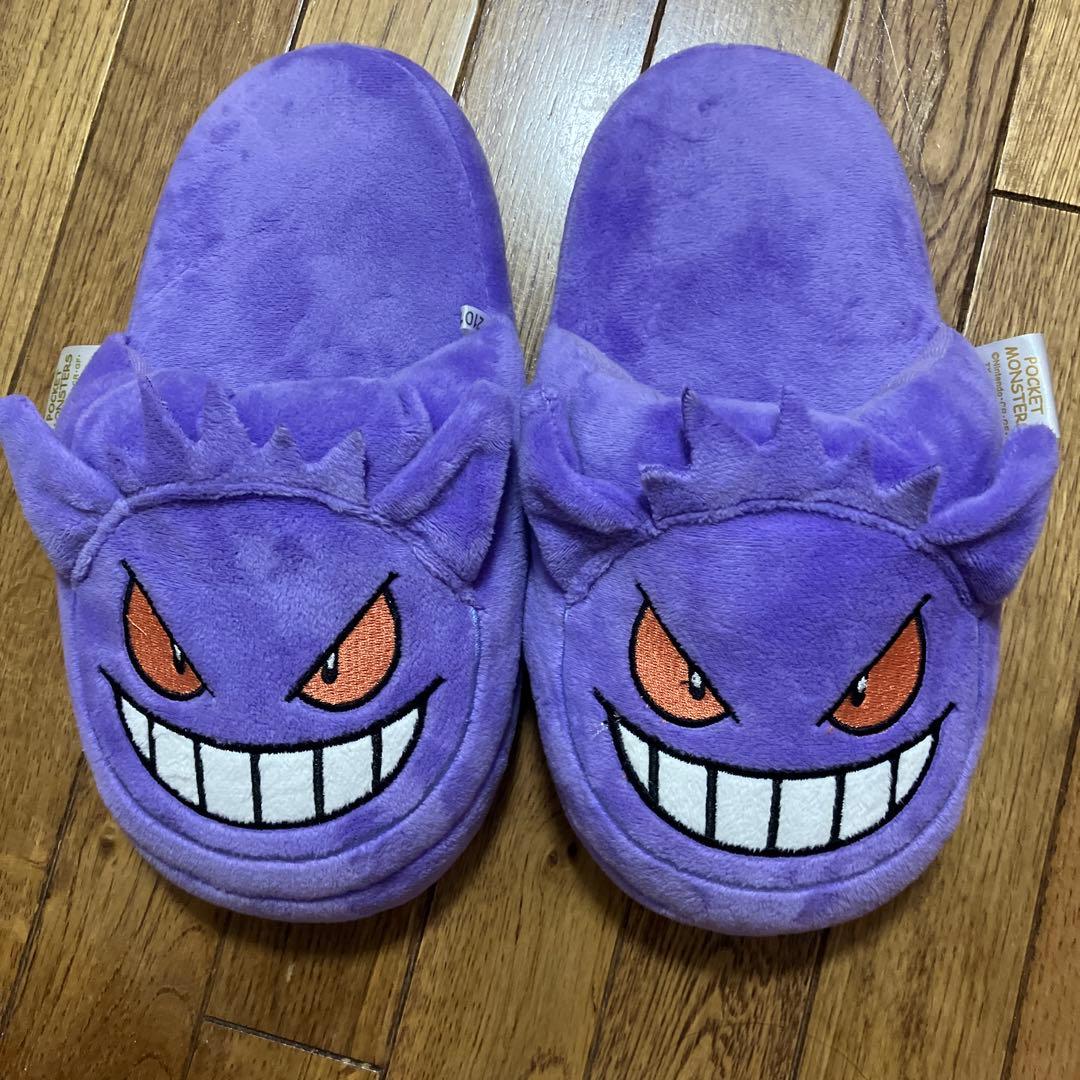 ポケモン ゲンガー スリッパ 紫色 プラッシュ - メルカリ