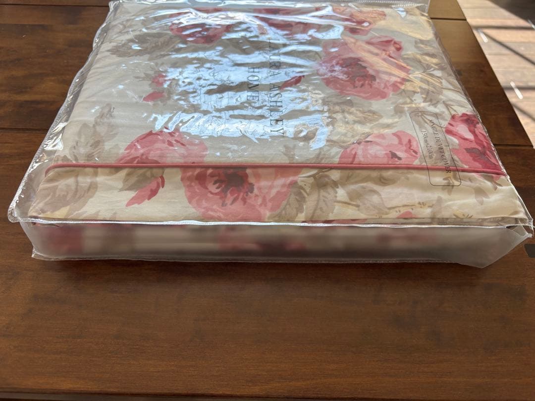 ローラアシュレイ　デュべカバー　ロージズ　シングル