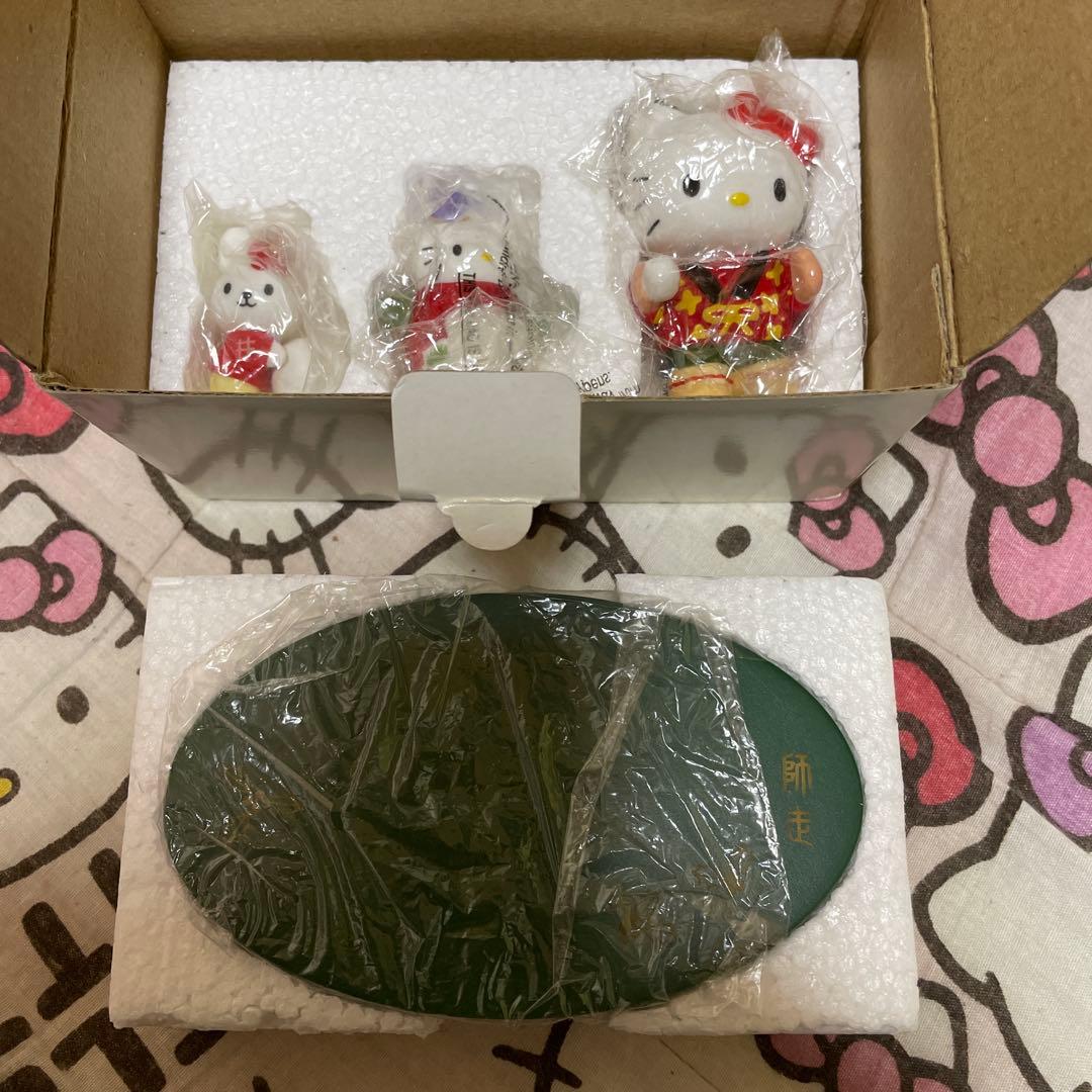 ハローキティ★ キティマンスリーフィギュア　12ヶ月