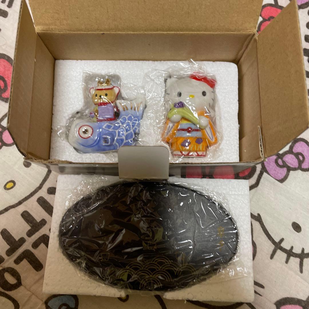 ハローキティ★ キティマンスリーフィギュア　12ヶ月