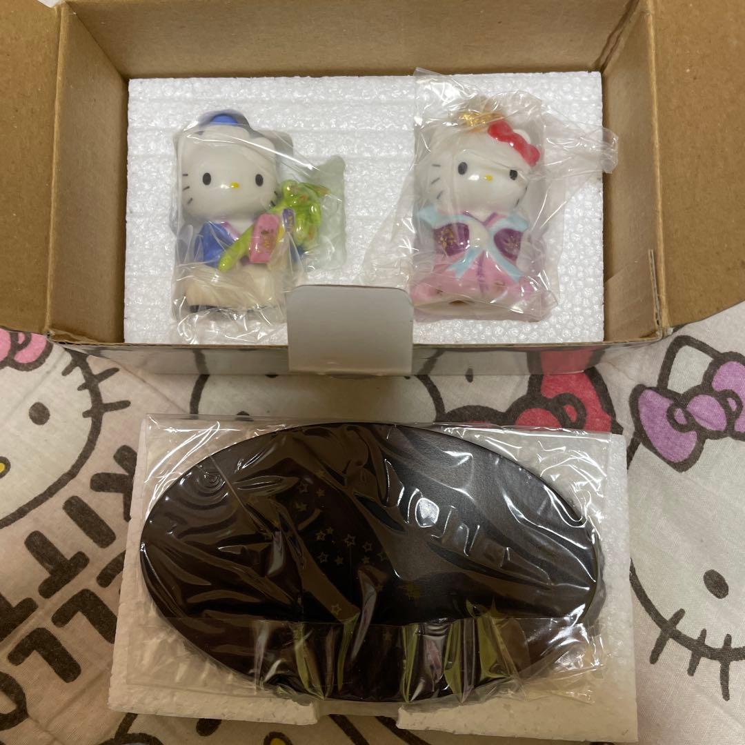 ハローキティ★ キティマンスリーフィギュア　12ヶ月