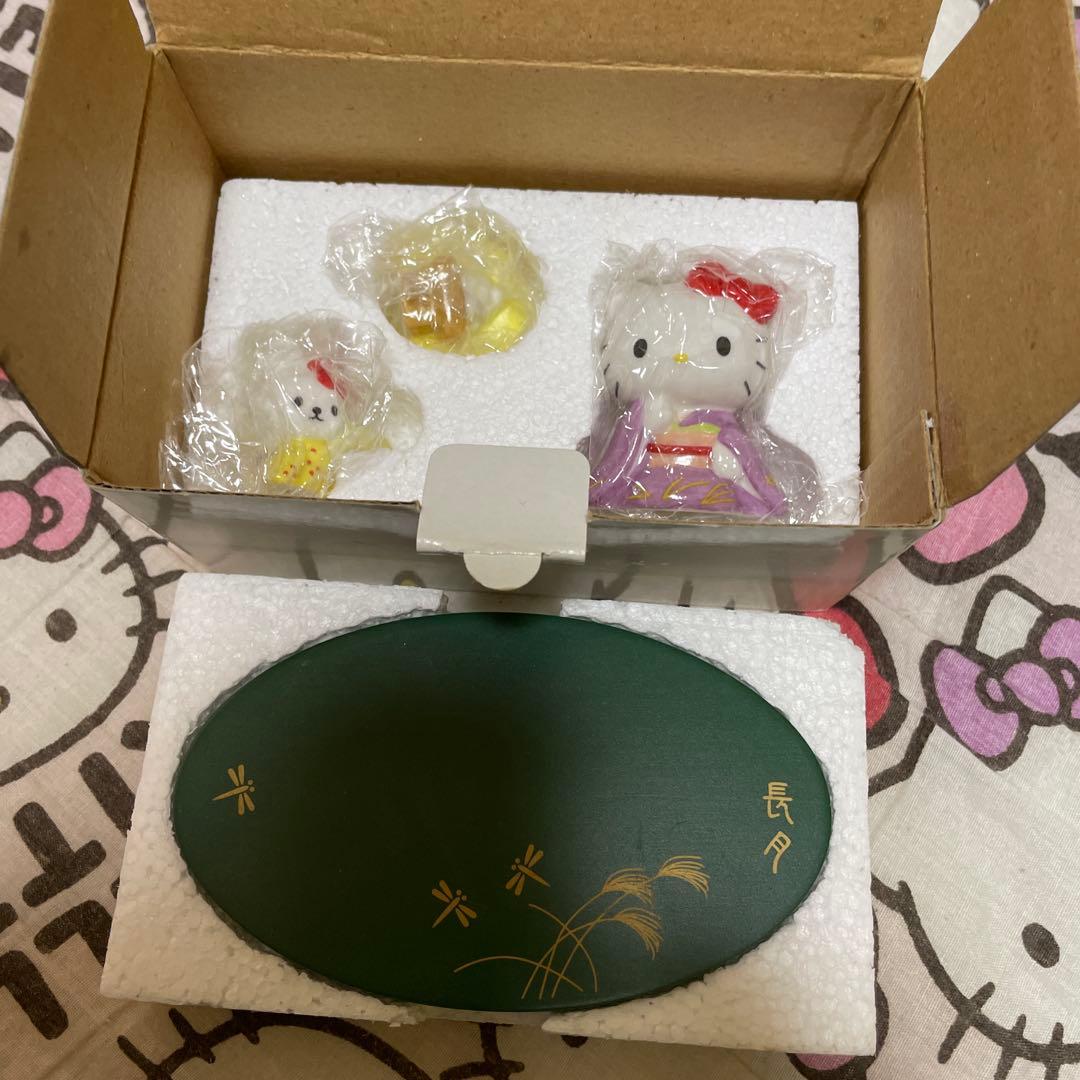 ハローキティ★ キティマンスリーフィギュア　12ヶ月
