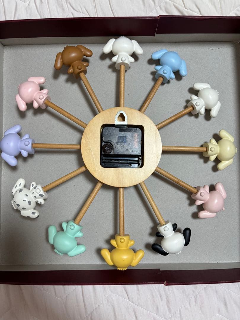 シュガーバニーズ 壁掛け時計 - メルカリ