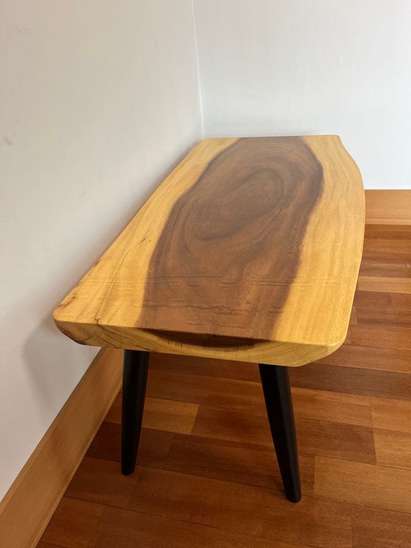 モンキーポッド　センターテーブル　無垢材