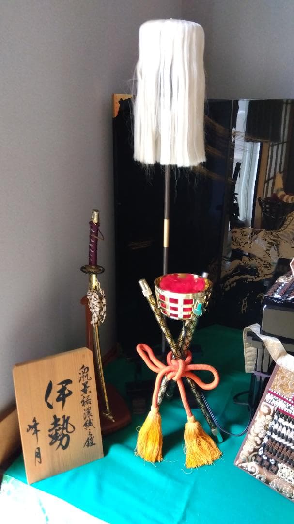 伝統的 五月人形 木製 鎧 兜付き