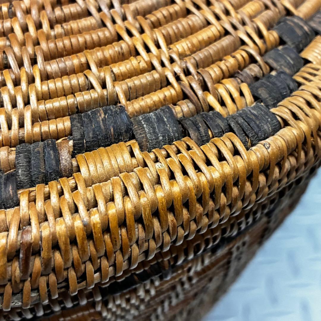 【美品 】アタ 蓋付きバスケット 高さ約38cm 細かい編み込み 高級 フタ独立