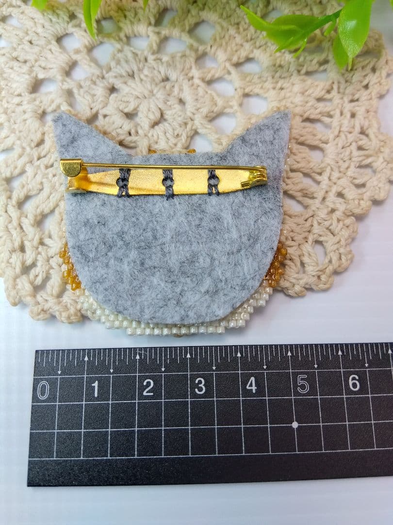 猫ちゃん　ブローチ